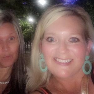 Meet your Posher, Paula